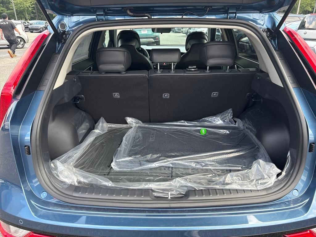 2025 Kia Niro EX Touring photo 26