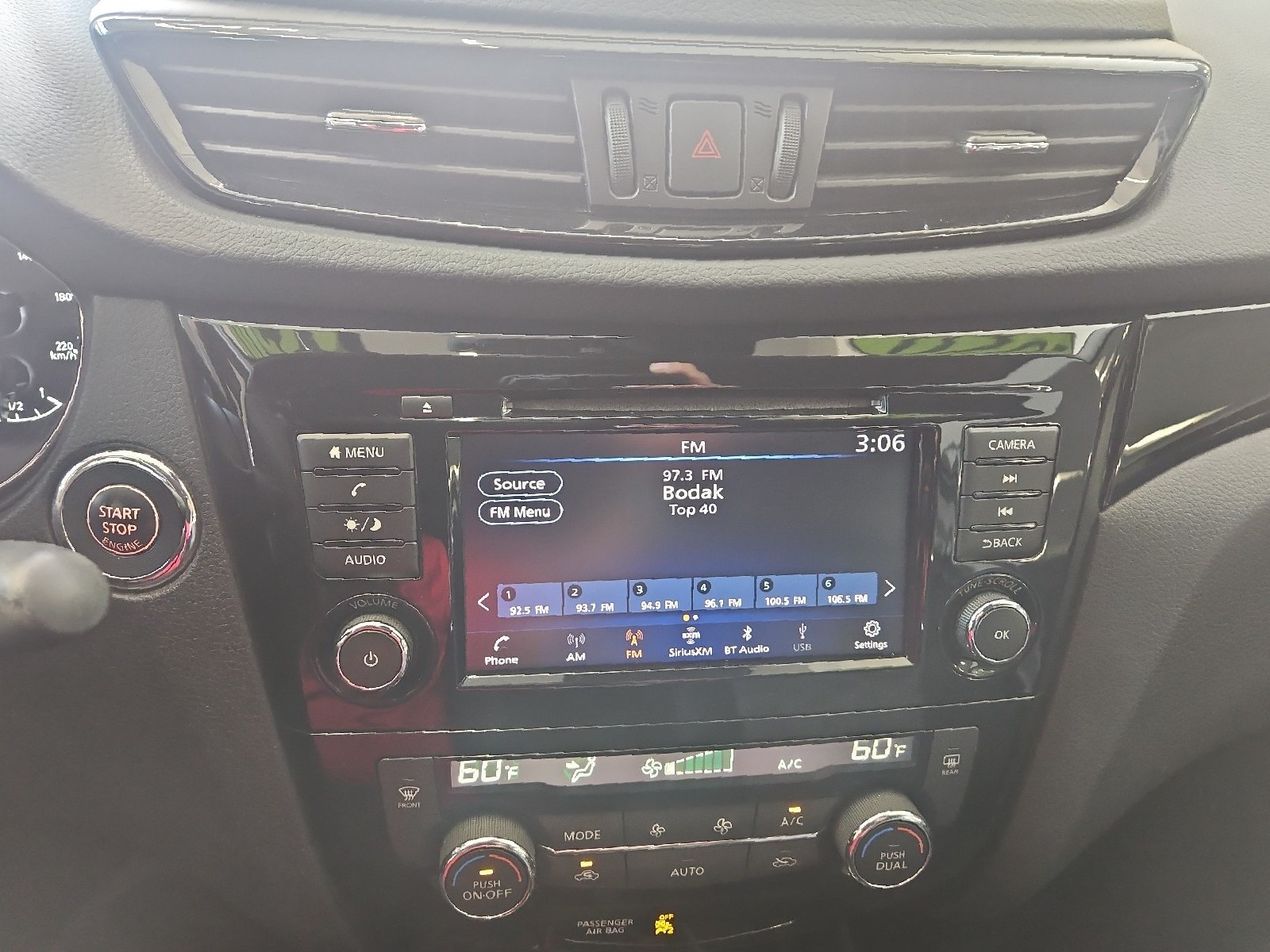 Used 2020 GRAY Nissan SV image 11