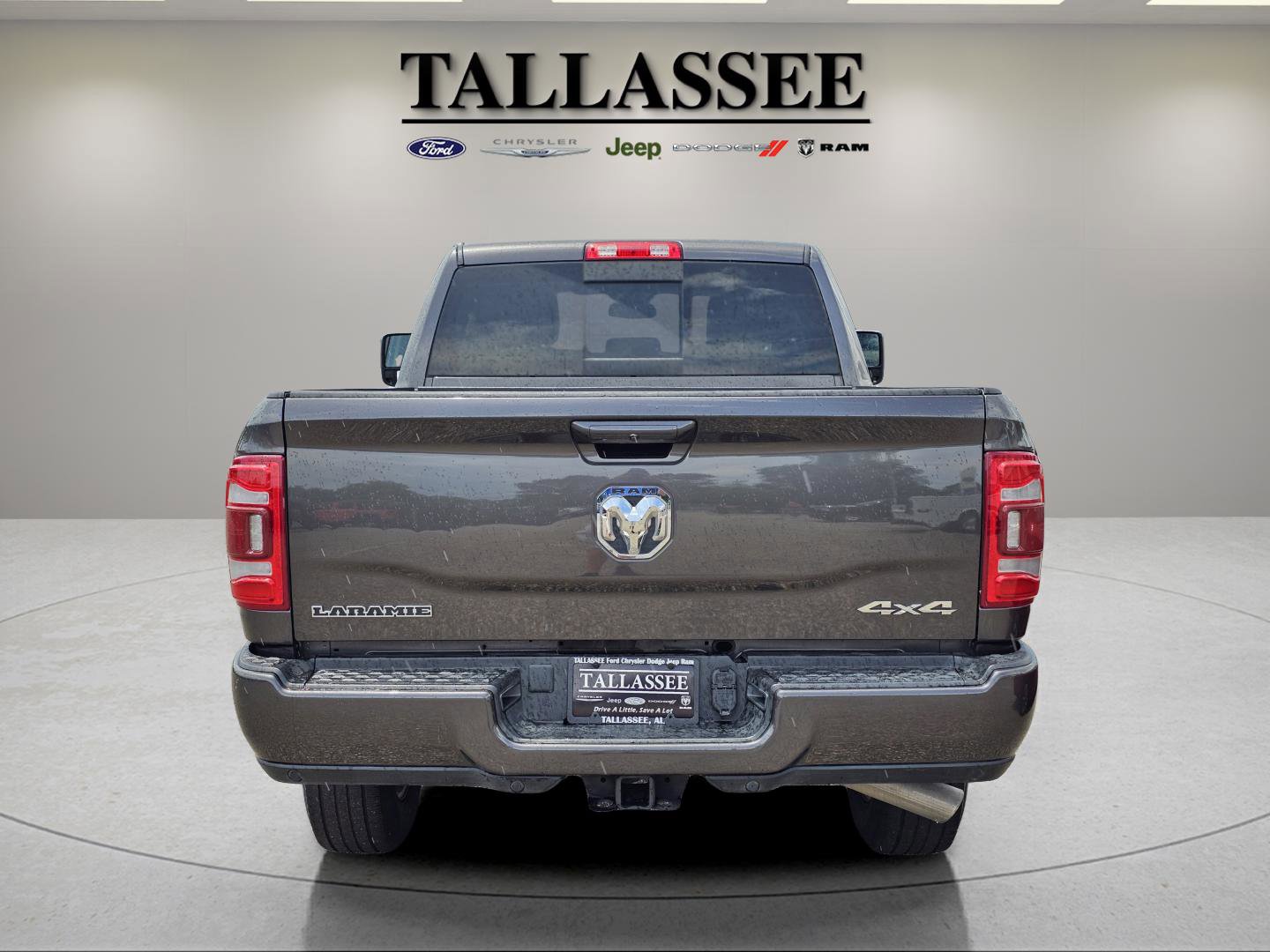 2024 Ram 2500 Laramie photo 9