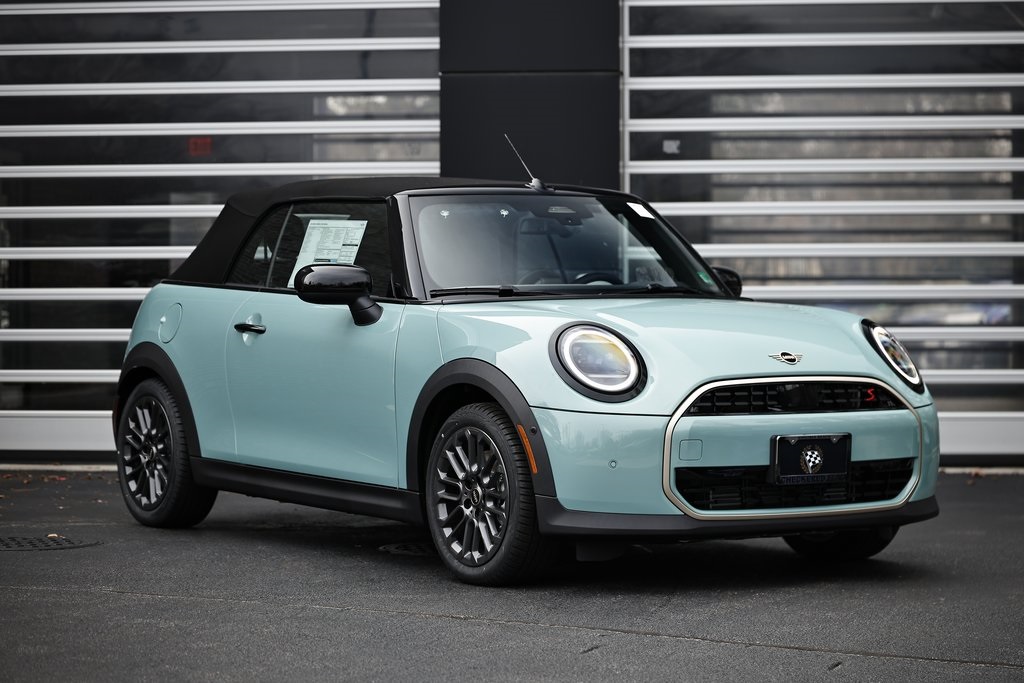 2026 MINI Convertible S's photo