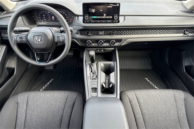2025 Honda Accord LX photo 7