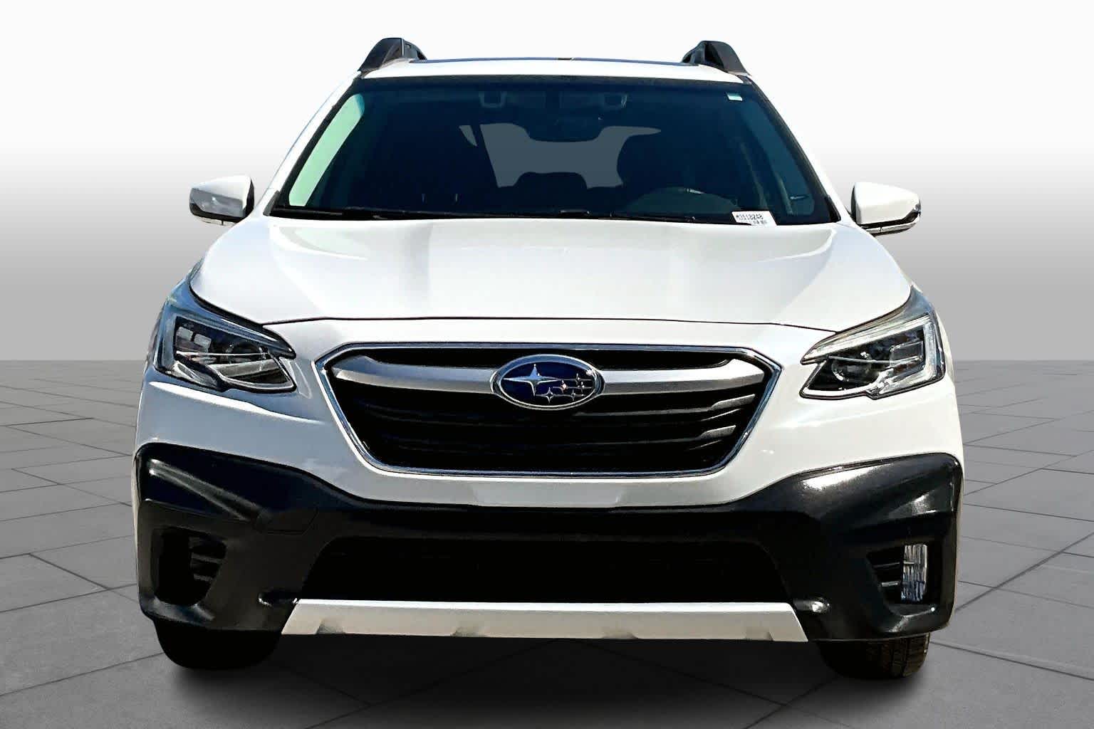 2021 Subaru Outback Limited XT photo 3