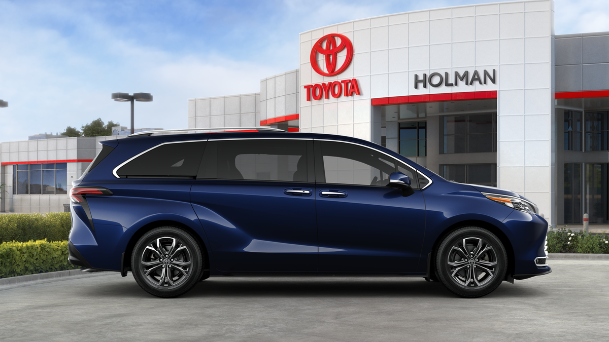 2025 Toyota Sienna Platinum photo 12