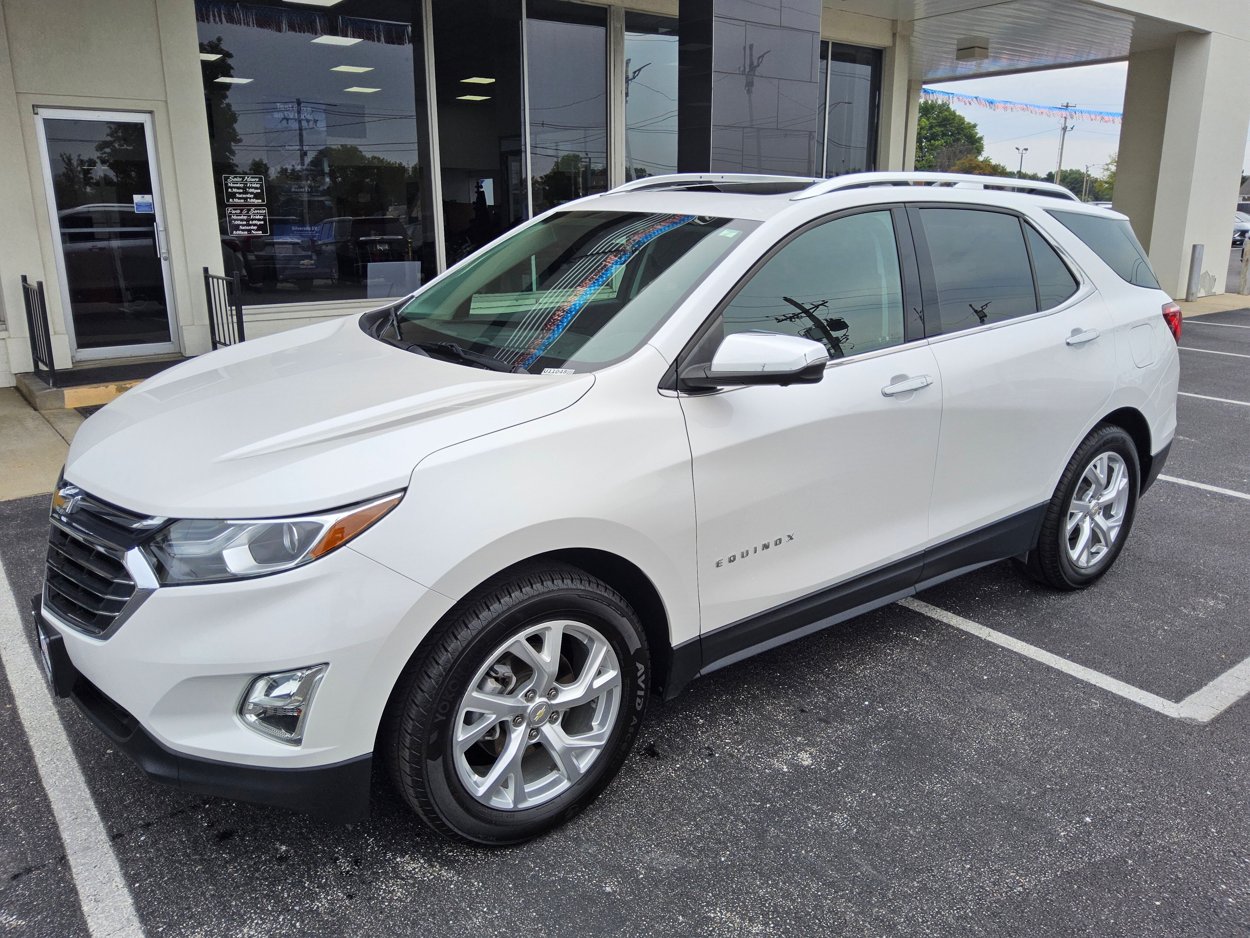 2020 Chevrolet Equinox Premier's photo