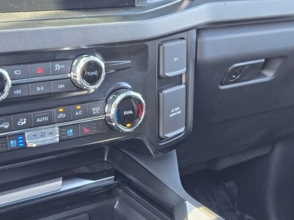 2025 Ford F-250 Platinum photo 28