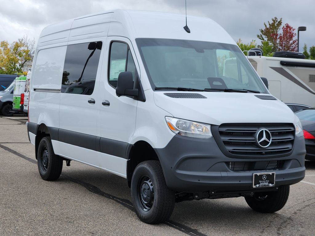 2026 Mercedes-Benz Sprinter Cargo Van Base's photo