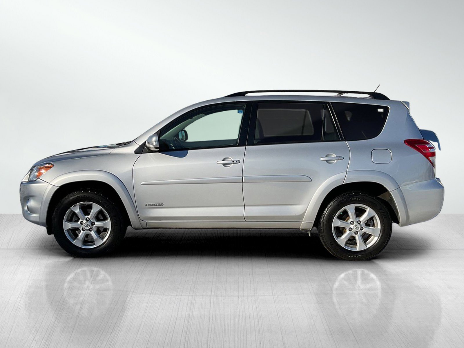 Used 2010 Toyota RAV4 Limited with VIN 2T3DK4DVXAW023078 for sale in Brainerd, Minnesota