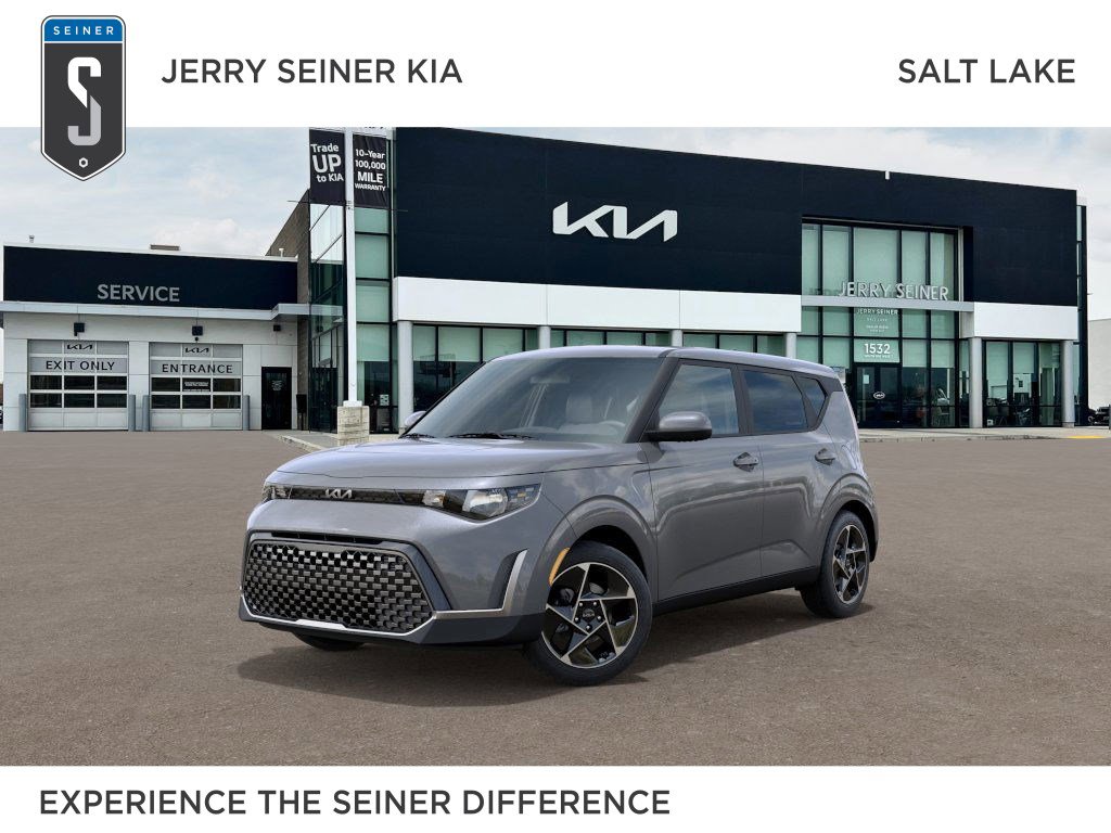2025 Kia Soul EX's photo