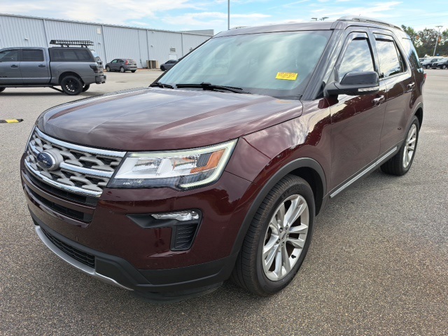 2018 Ford Explorer XLT photo 2