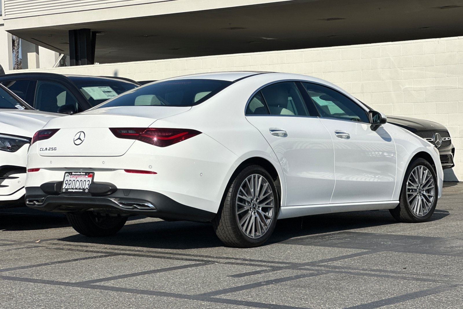 2025 Mercedes Benz CLA 250 photo 4