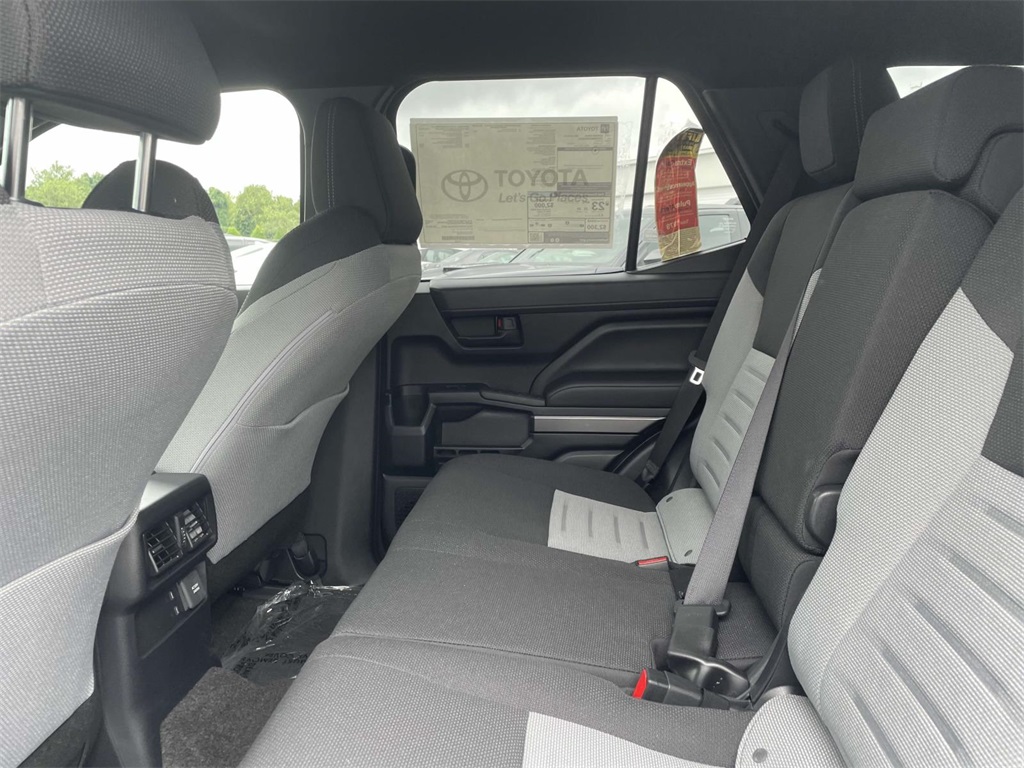 2025 Toyota 4Runner TRD Off-Road photo 12