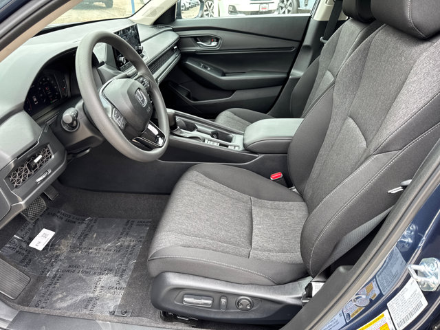 2025 Honda Accord SE photo 2