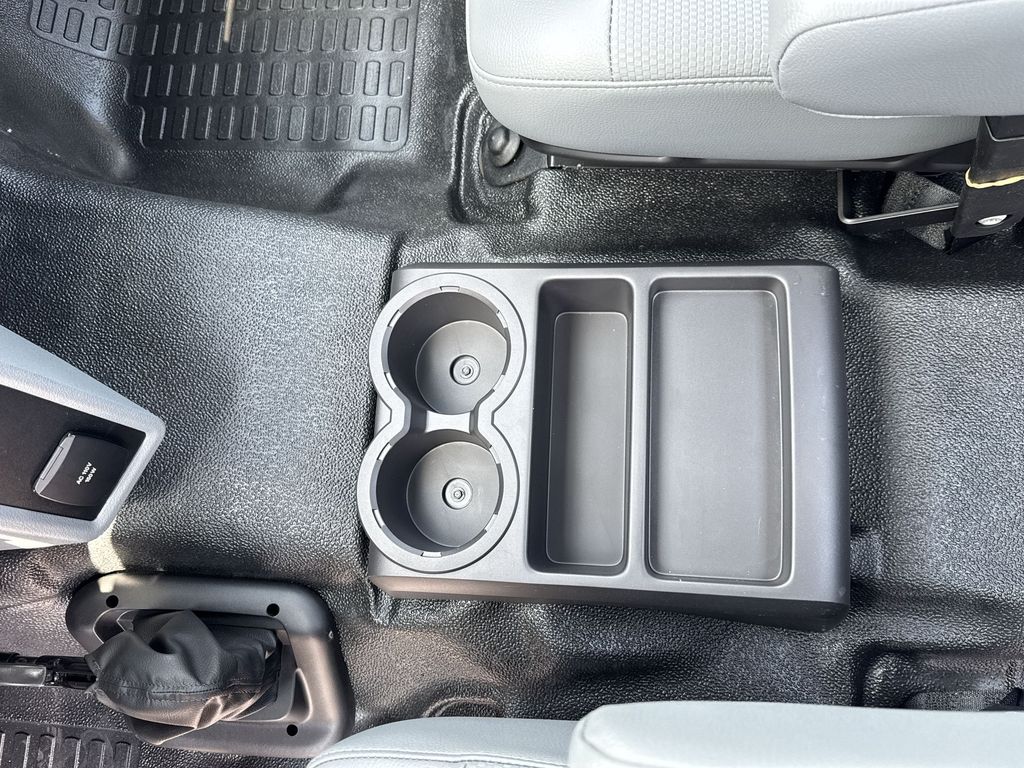 2025 Ford F-650 Base photo 20