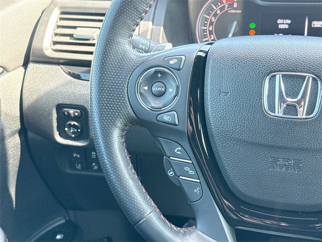 2021 Honda Ridgeline Black Edition photo 27