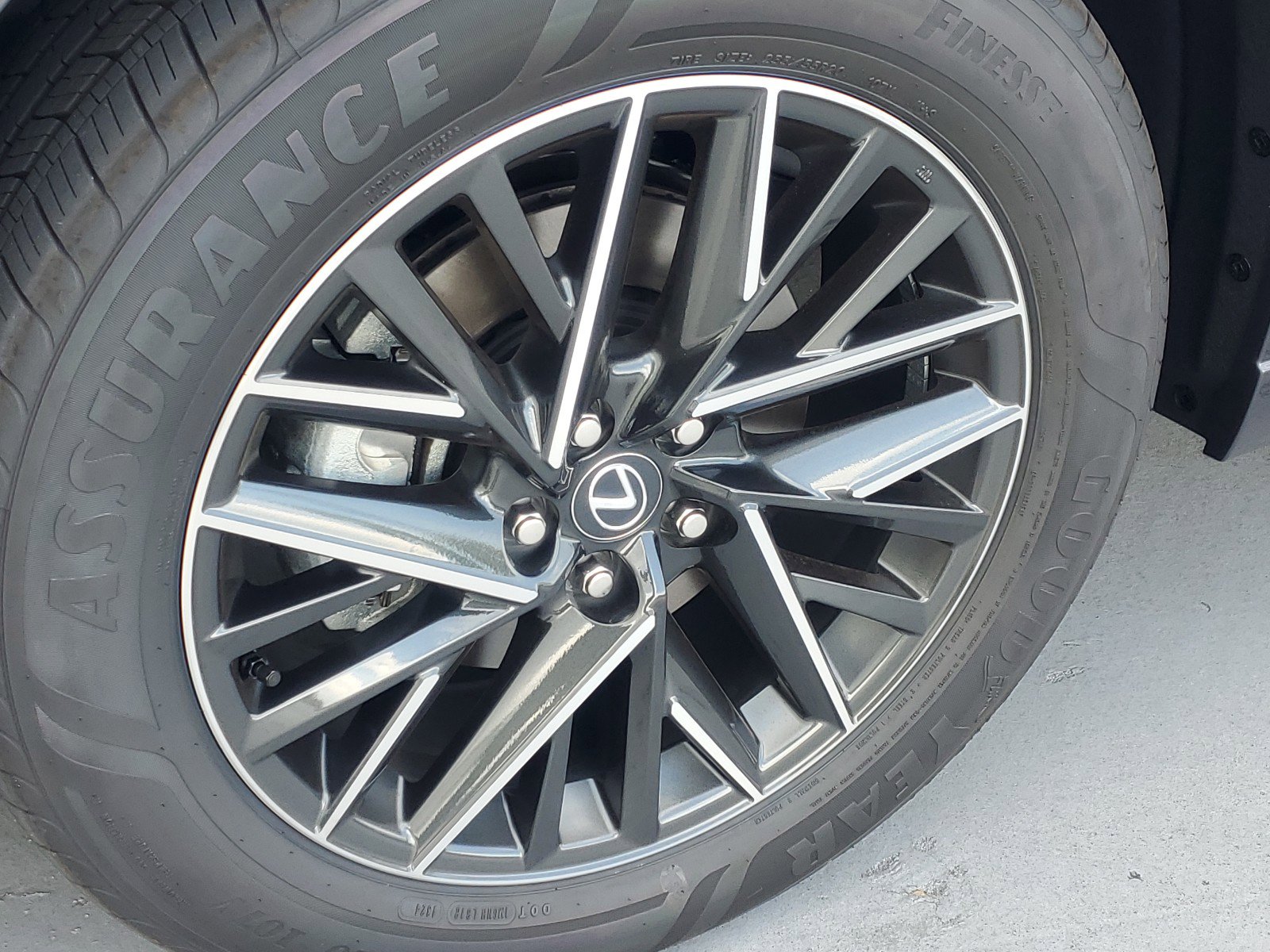 2024 Lexus TX 350 Premium photo 4