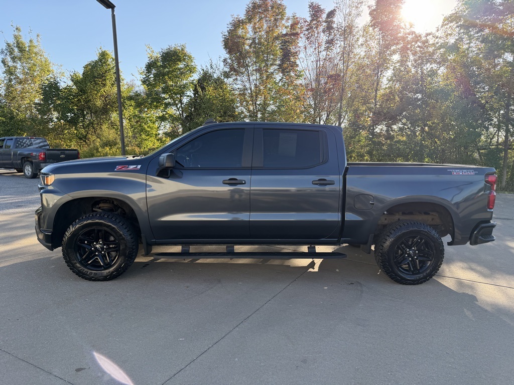 2022 Chevrolet Silverado 1500 Custom Trail Boss photo 2