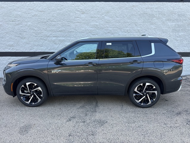 2025 Mitsubishi Outlander PHEV SEL photo 6