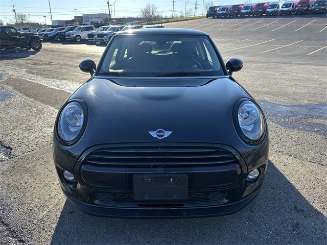 2018 Mini Cooper Base photo 2