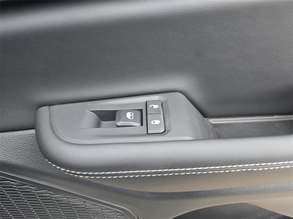 2025 Jeep Grand Cherokee Laredo photo 26