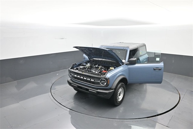 2025 Ford Bronco Base photo 30