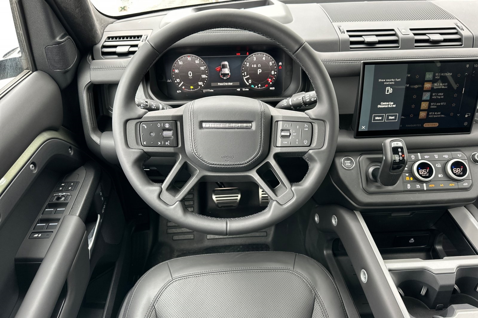 2025 Land Rover Defender 110 X photo 14