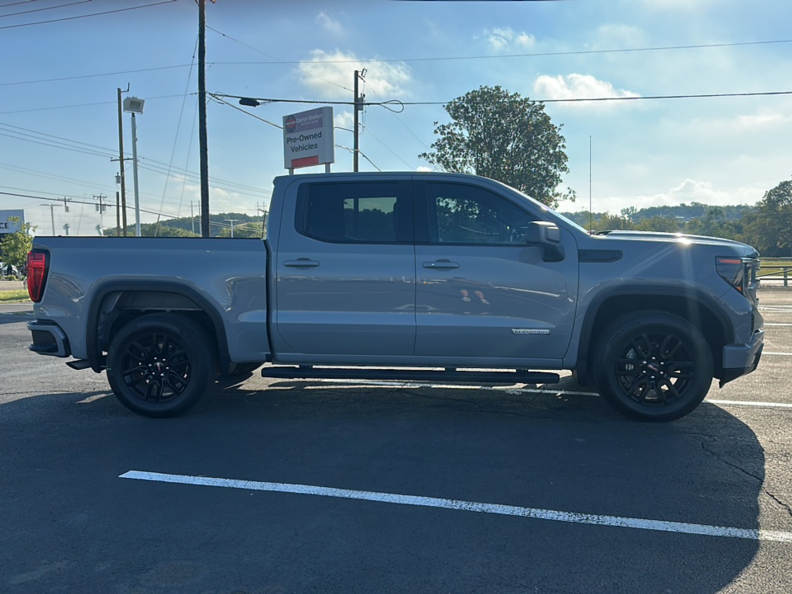 2024 Gmc Sierra 1500 Elevation photo 4