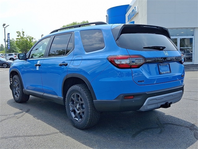 2025 Honda Pilot TrailSport photo 4