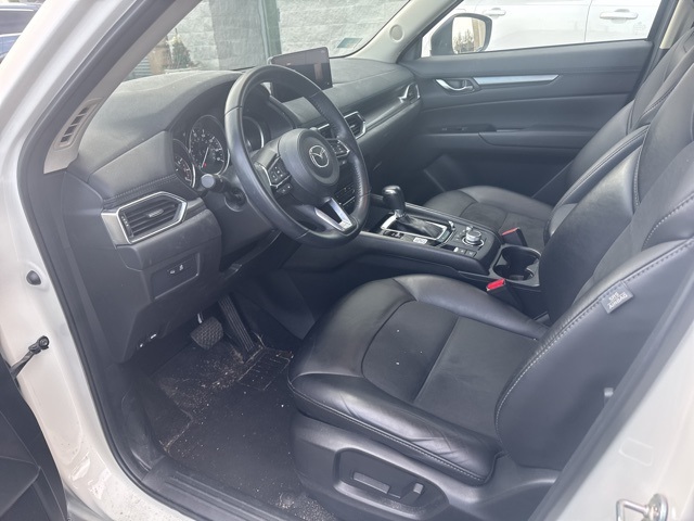 2023 Mazda CX-5 S Select Package's photo