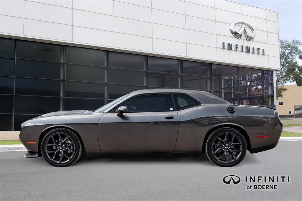 2023 Dodge Challenger GT photo 4