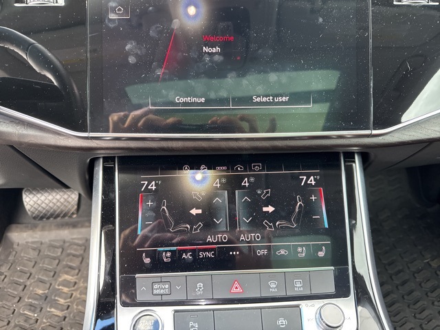 2022 Audi Q8 55 Premium Plus photo 4