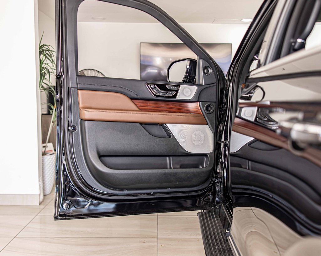 2024 LINCOLN NAVIGATOR - Image 32