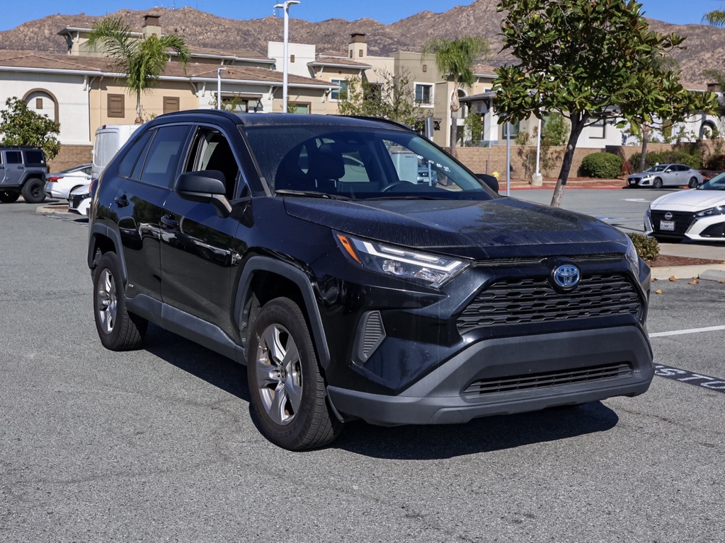 2023 Toyota RAV4 LE