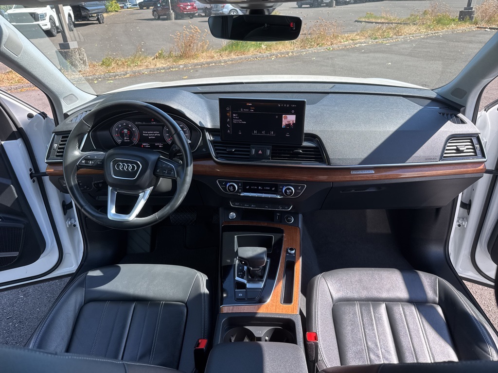 2023 Audi Q5 45 S line Premium photo 32
