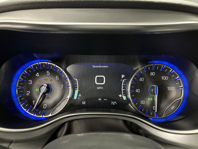 2026 Chrysler Pacifica Limited photo 16