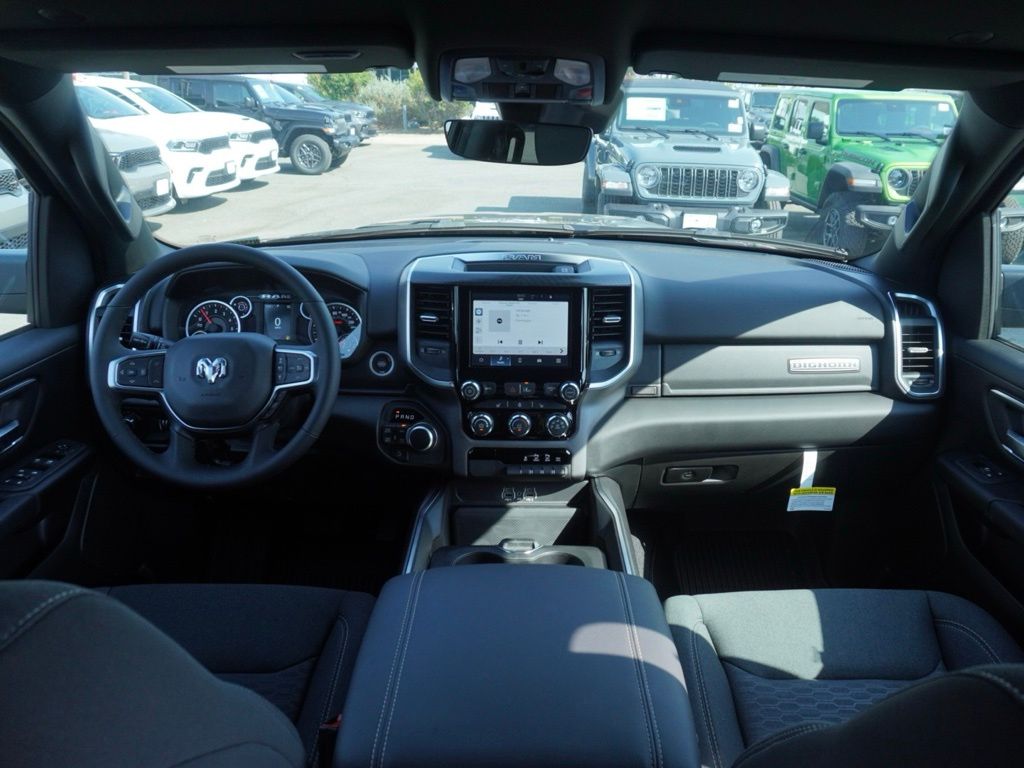 New 2026 Granite Crystal Metallic Clear-Coat Exterior Paint RAM Big Horn Sport Appearance Edition image 26