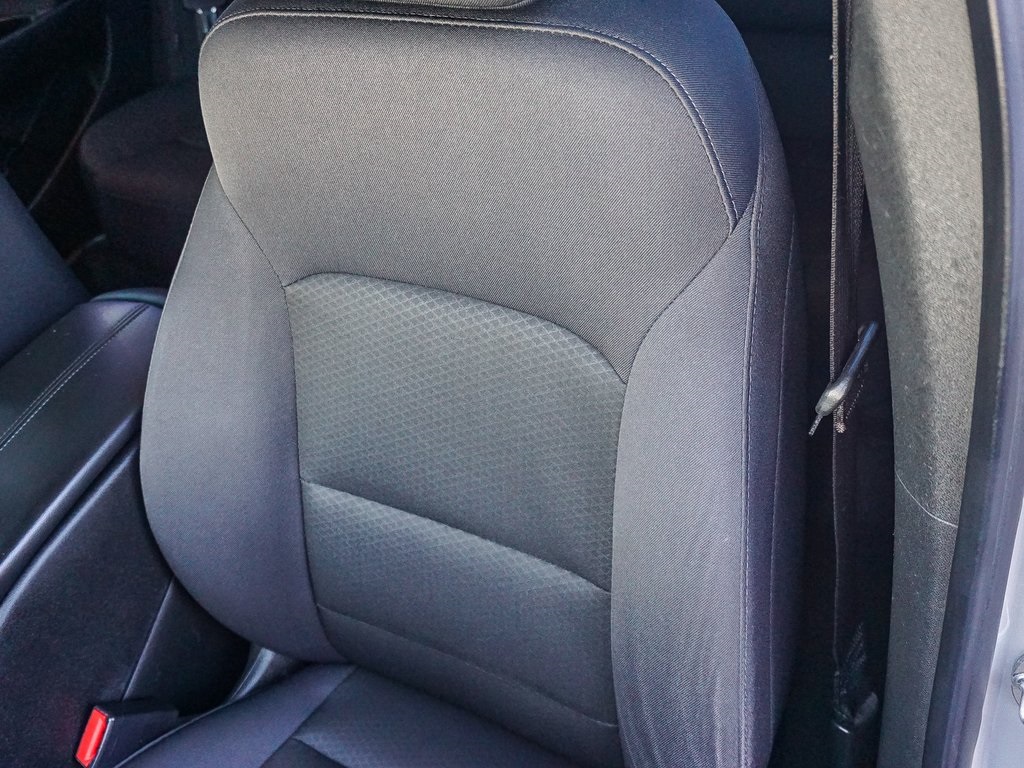 2017 Chevrolet Malibu 1LT photo 20