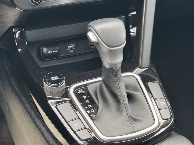 2024 Kia Seltos S photo 22