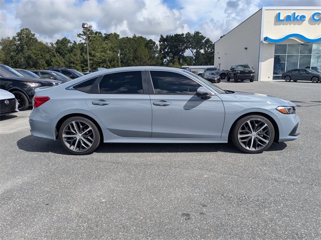 2024 Honda Civic Touring photo 2