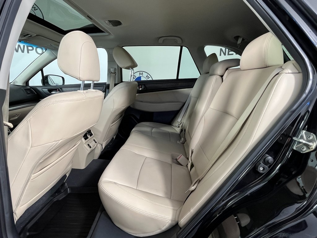 2019 Subaru Outback 2.5i photo 16