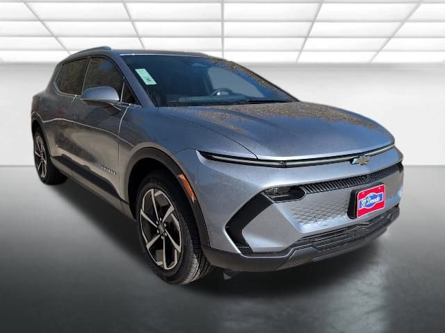 2026 Chevrolet Equinox EV 2LT's photo