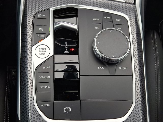 2025 Bmw 330i xDrive photo 18