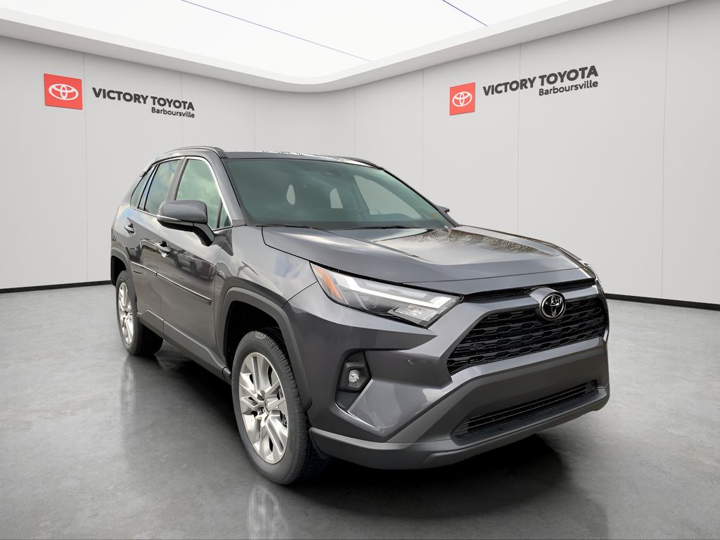 2025 Toyota RAV4 XLE Premium's photo