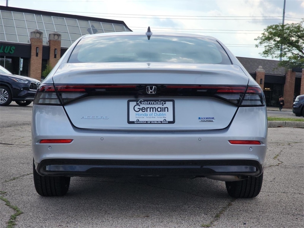 2025 Honda Accord Touring photo 18