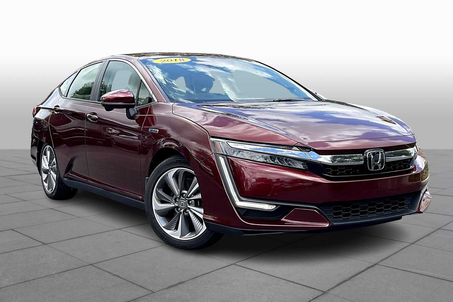 2018 Honda Clarity Plug-In Hybrid photo 2