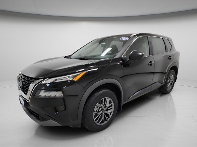 2023 Nissan Rogue S photo 2