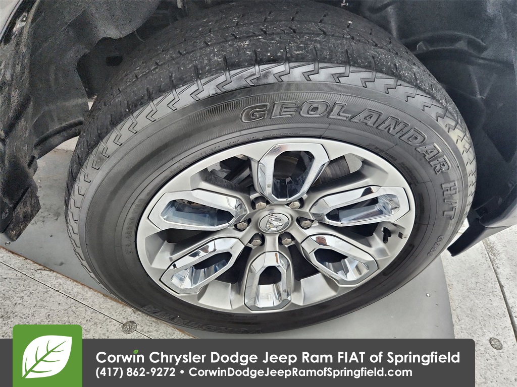 2022 Ram 1500 Laramie photo 32