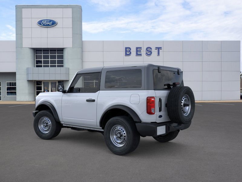 2025 Ford Bronco Base photo 3
