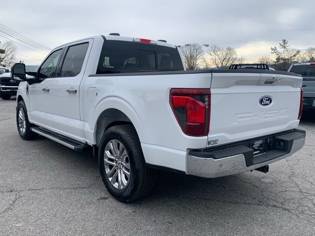 2024 Ford F-150 XLT photo 3