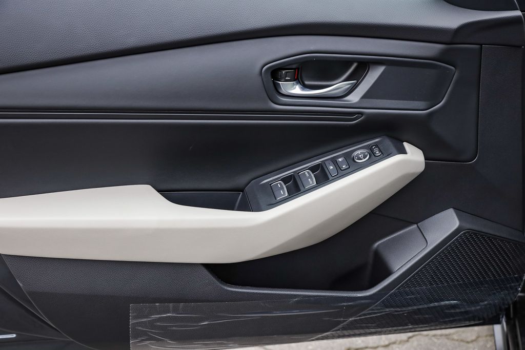 2025 Honda Accord SE photo 21