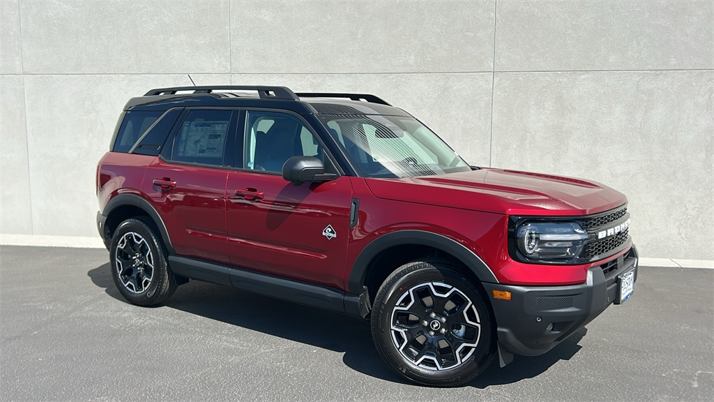 2025 Ford Bronco Sport Outer Banks's photo